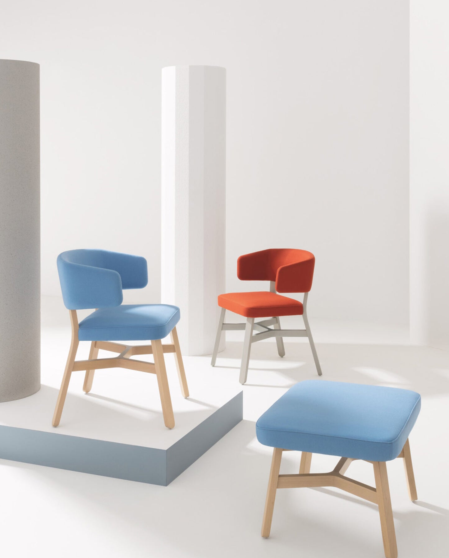 Croissant Armchair-Armchairs-Bowermans