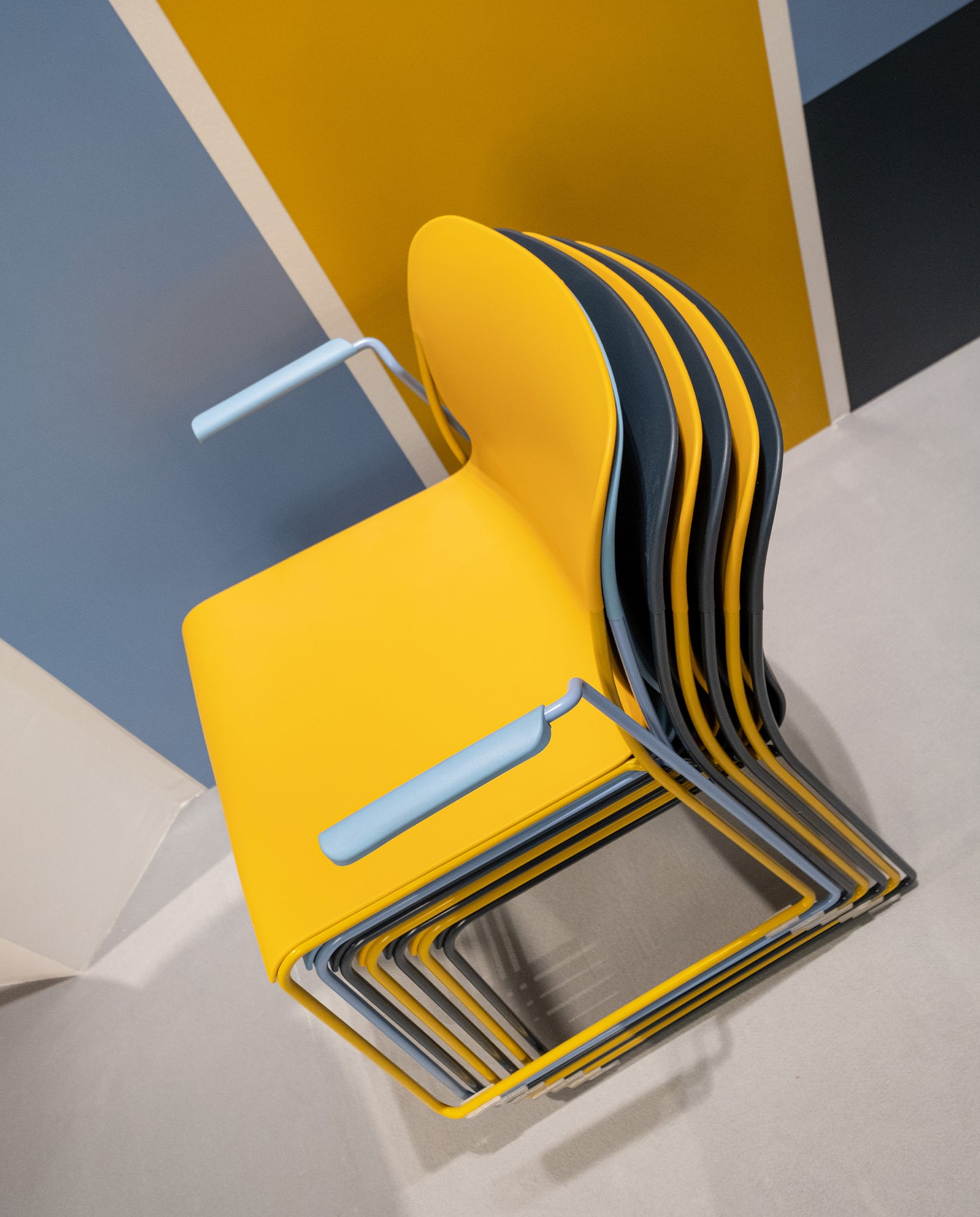 Tenuis Chair with Arms-Chairs-Bowermans