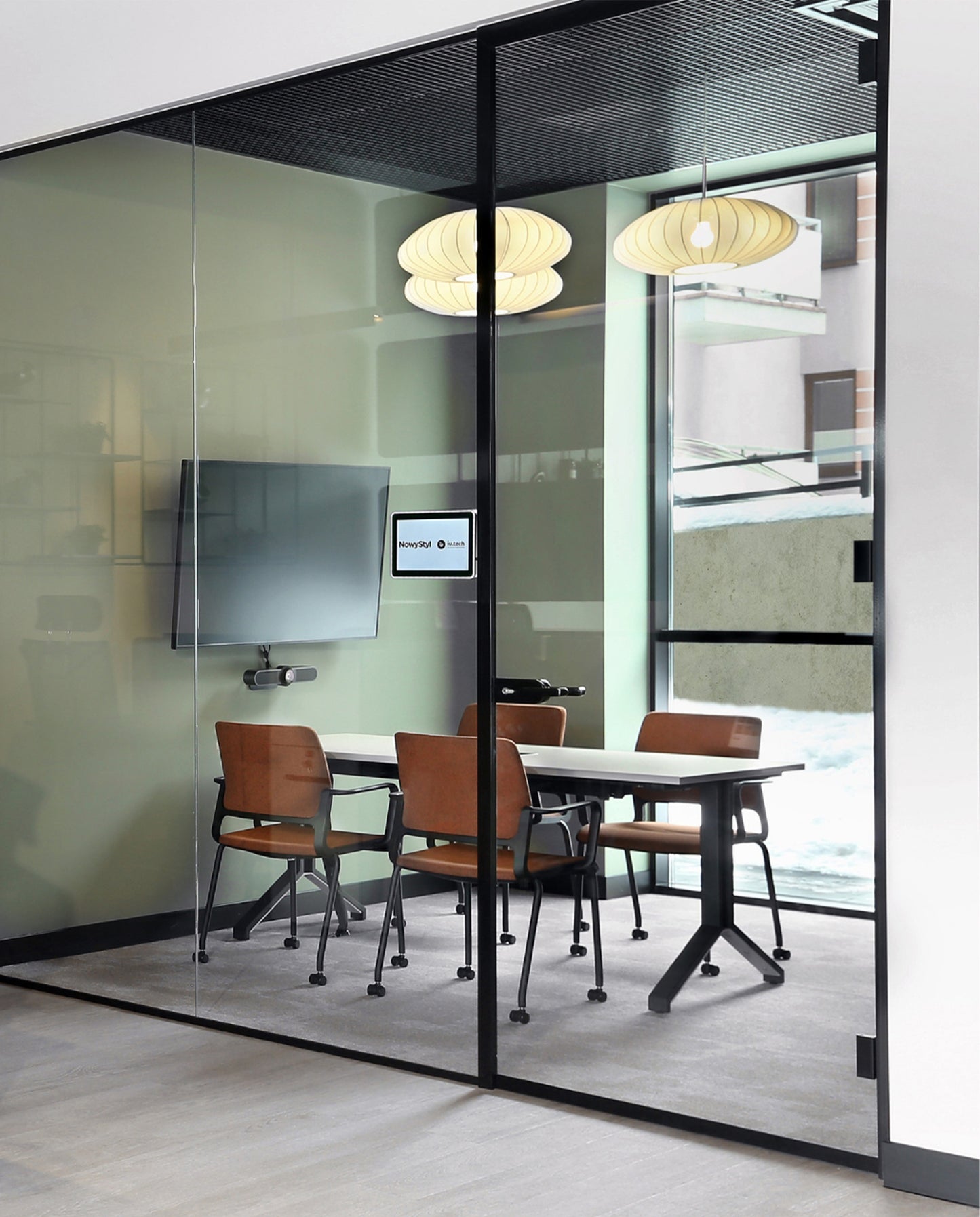 Xilium Chair-Chairs-Bowermans