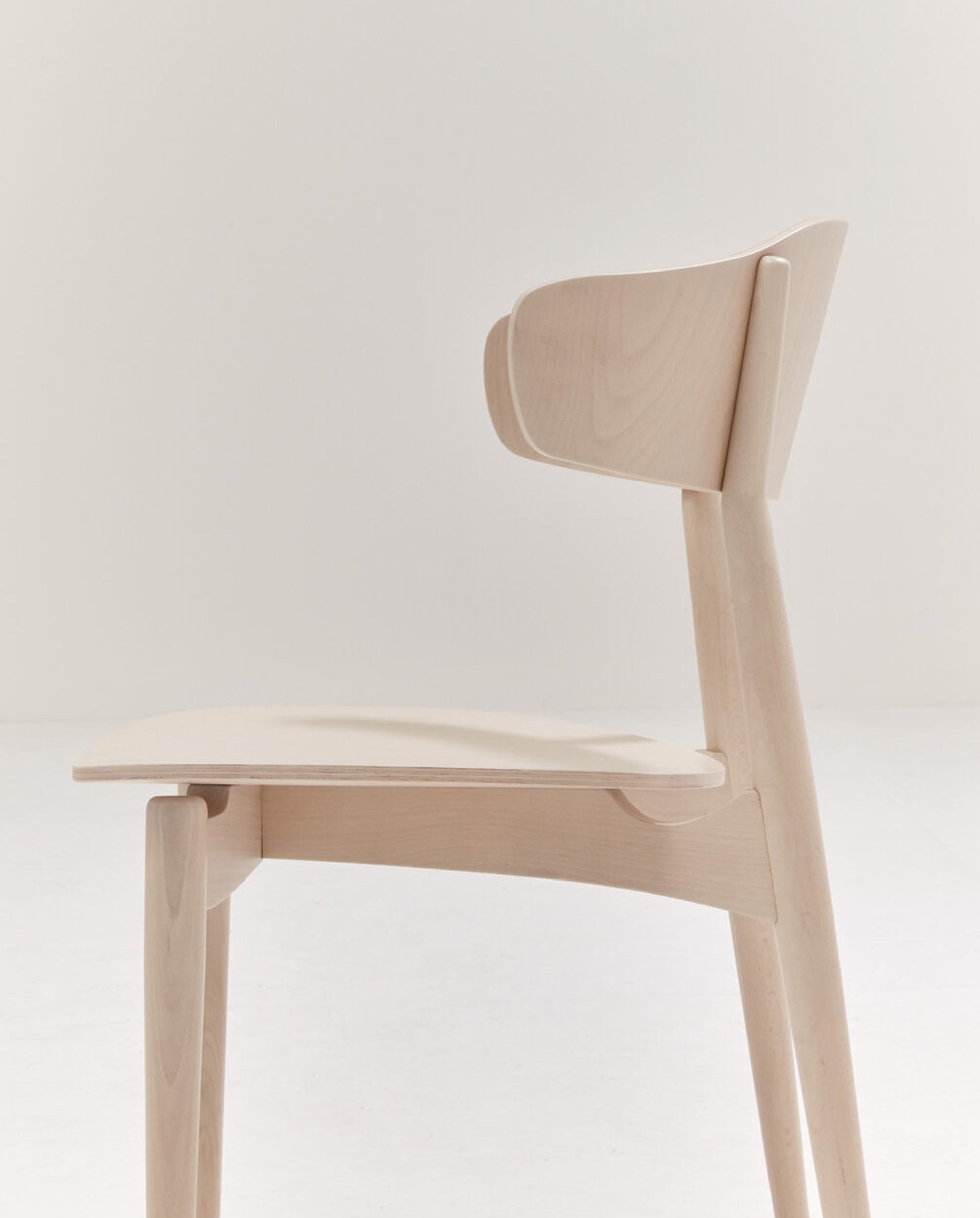 Flow Chair-Chairs-Bowermans