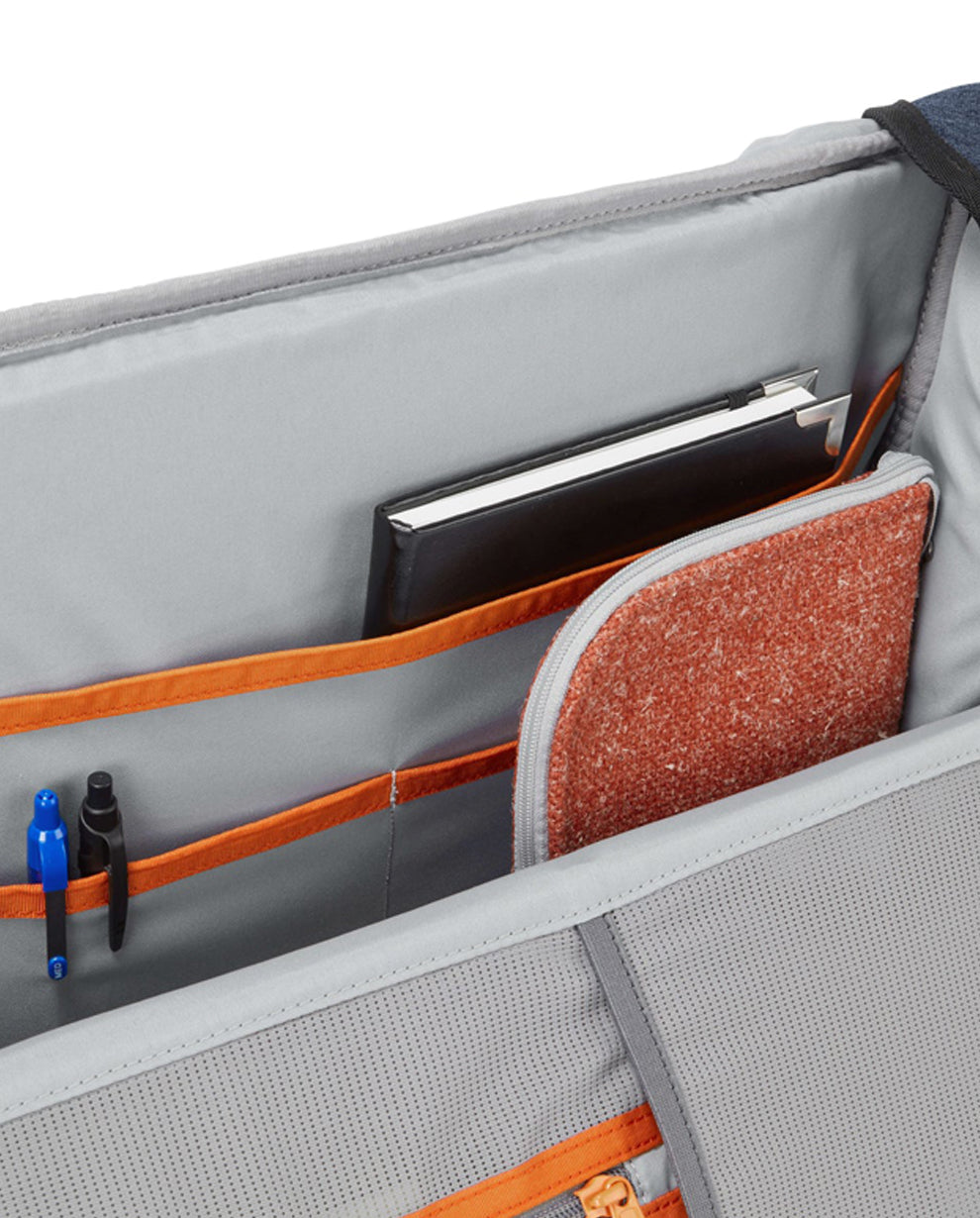 Hotbox Flow Messenger Bag-Accessories-Bowermans