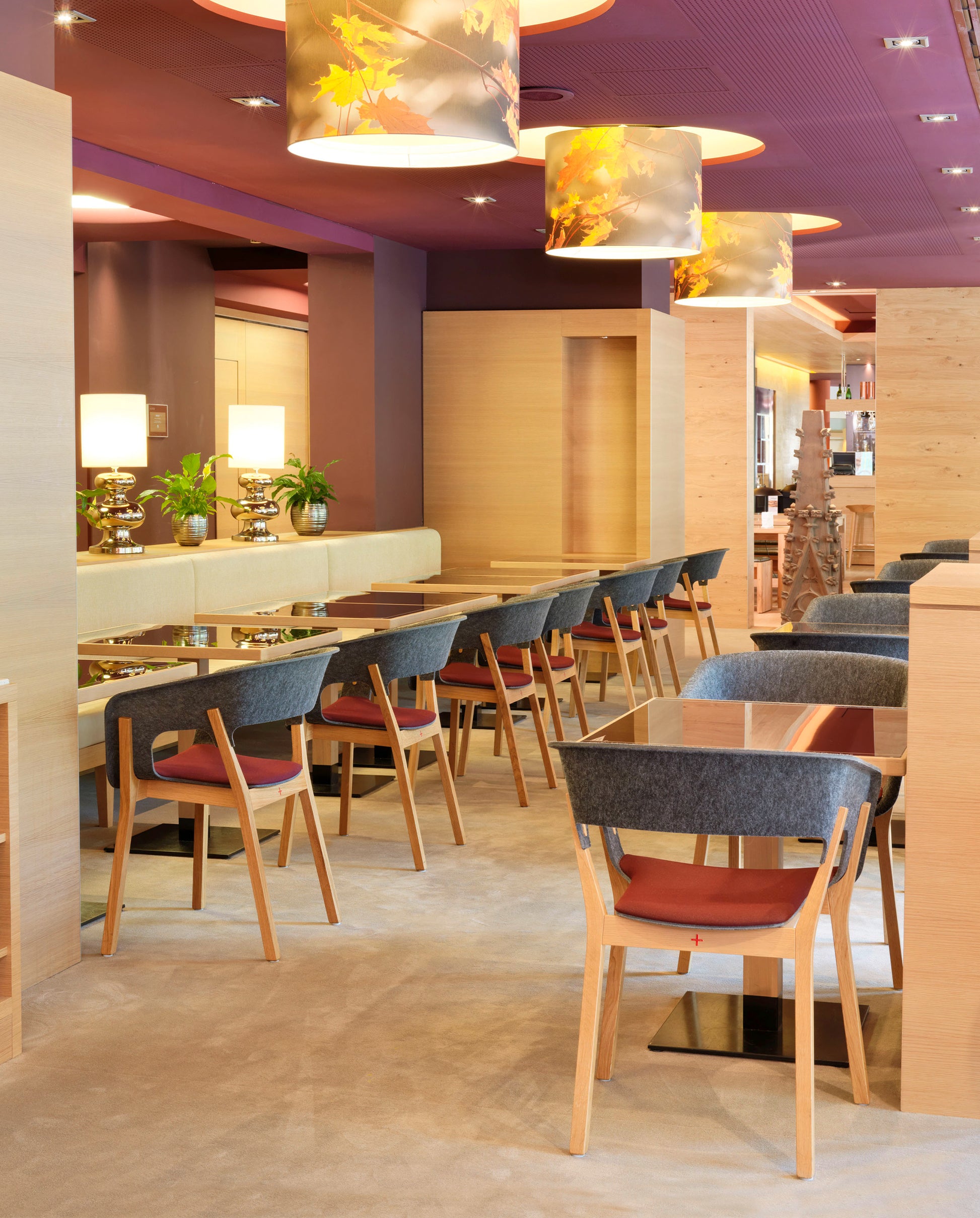 Njord Visitor Chair-Chairs-Bowermans